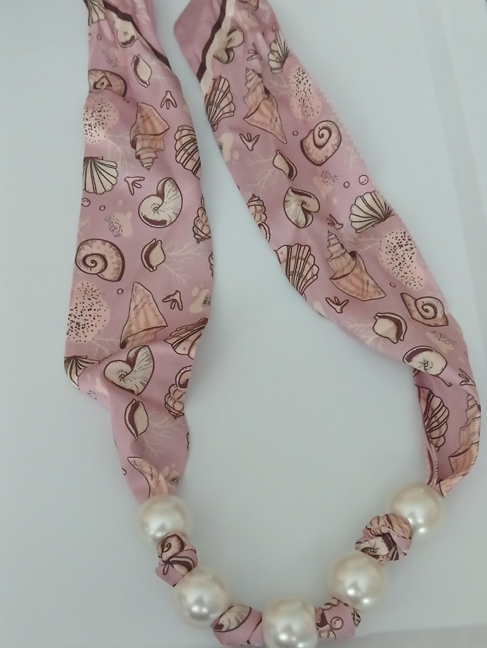 Fashion Jewelry Pink Seashell Scarf Necklace with Faux Pearls